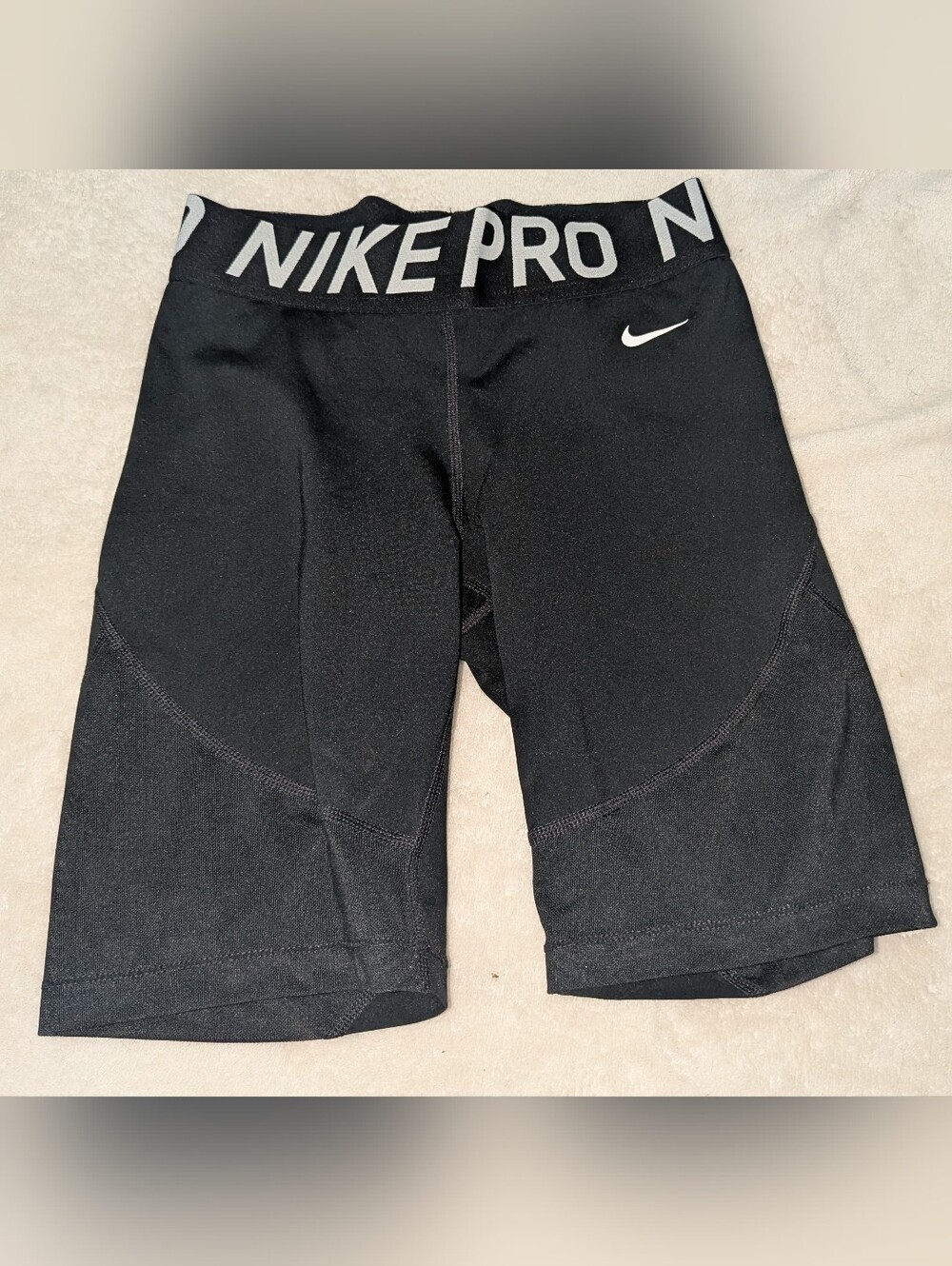 Women's Nike Pro 8” Shorts Sz. S